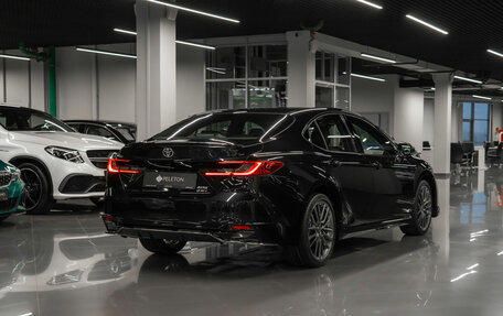 Toyota Camry, 2025 год, 4 700 000 рублей, 4 фотография