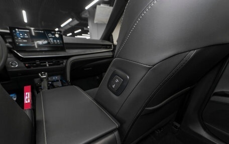 Toyota Camry, 2025 год, 4 700 000 рублей, 15 фотография