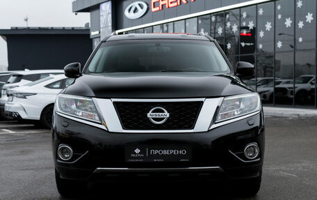 Nissan Pathfinder, 2015 год, 1 900 000 рублей, 2 фотография