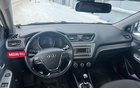 KIA Rio III рестайлинг, 2016 год, 968 000 рублей, 5 фотография