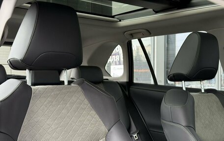 Toyota RAV4, 2025 год, 3 999 000 рублей, 13 фотография