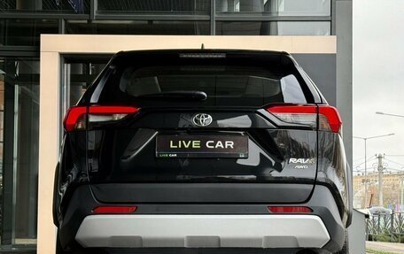 Toyota RAV4, 2025 год, 3 999 000 рублей, 25 фотография