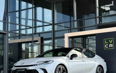 Toyota Camry, 2024 год, 4 400 000 рублей, 4 фотография