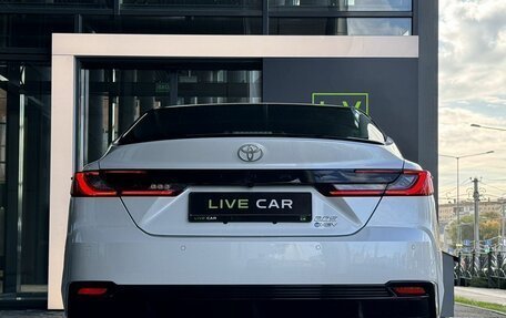 Toyota Camry, 2024 год, 4 400 000 рублей, 11 фотография