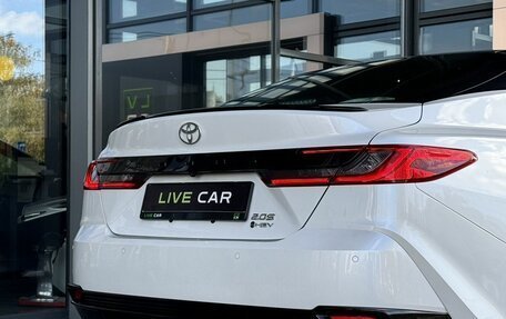 Toyota Camry, 2024 год, 4 400 000 рублей, 12 фотография