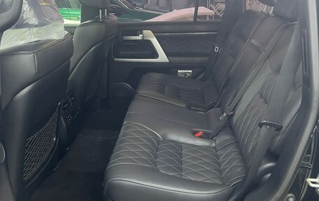 Toyota Land Cruiser 200, 2018 год, 6 800 000 рублей, 9 фотография