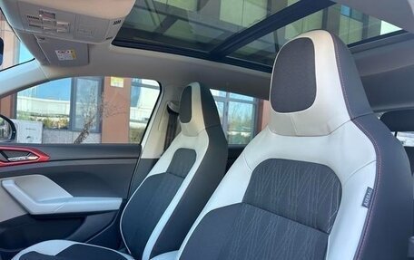 Volkswagen T-Cross I, 2023 год, 1 960 000 рублей, 12 фотография