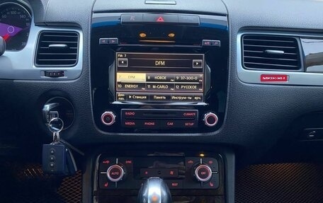 Volkswagen Touareg III, 2013 год, 2 199 000 рублей, 18 фотография