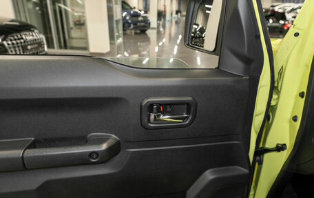 Suzuki Jimny, 2025 год, 3 750 000 рублей, 17 фотография