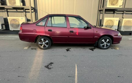 Daewoo Nexia I рестайлинг, 2011 год, 300 000 рублей, 3 фотография