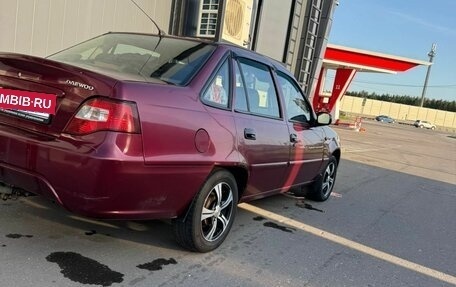 Daewoo Nexia I рестайлинг, 2011 год, 300 000 рублей, 4 фотография