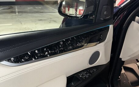 BMW X5, 2017 год, 4 000 000 рублей, 8 фотография