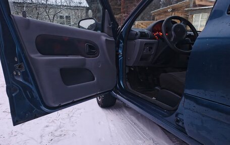 Renault Clio III, 2000 год, 150 000 рублей, 9 фотография