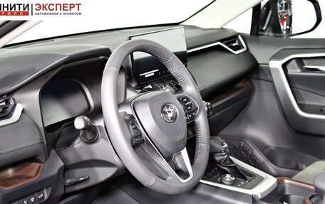 Toyota RAV4, 2025 год, 4 840 000 рублей, 17 фотография