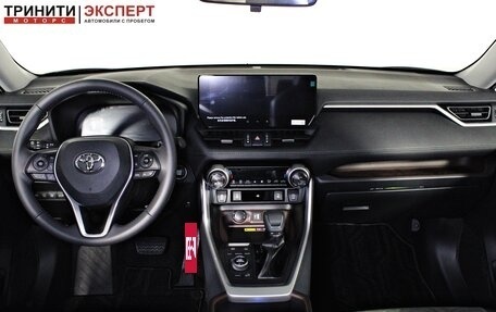 Toyota RAV4, 2025 год, 4 840 000 рублей, 15 фотография