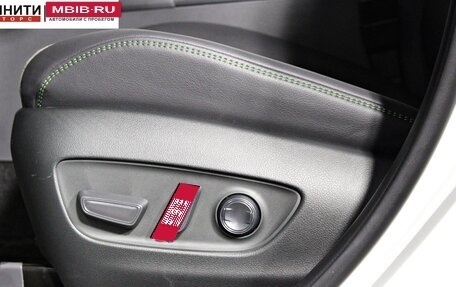 Toyota RAV4, 2025 год, 4 840 000 рублей, 22 фотография