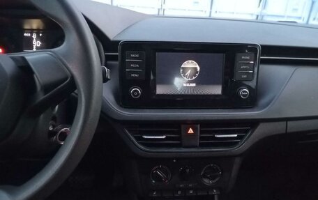 Skoda Rapid II, 2021 год, 834 200 рублей, 14 фотография