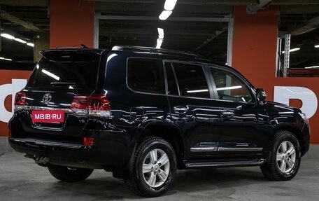 Toyota Land Cruiser 200, 2015 год, 5 298 000 рублей, 5 фотография