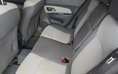 Chevrolet Cruze II, 2010 год, 599 000 рублей, 9 фотография