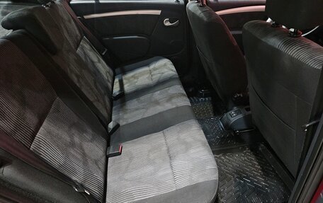 Renault Sandero I, 2012 год, 600 000 рублей, 12 фотография