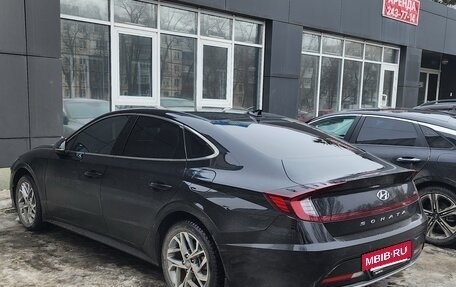 Hyundai Sonata VIII, 2019 год, 2 500 000 рублей, 3 фотография