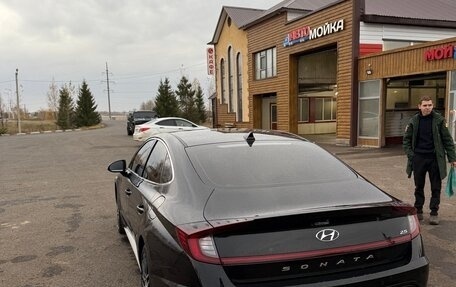 Hyundai Sonata VIII, 2019 год, 2 500 000 рублей, 24 фотография