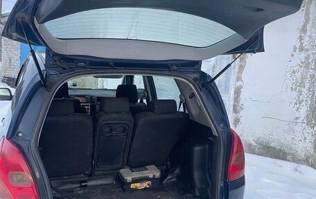 Toyota Corolla Verso I, 2002 год, 400 000 рублей, 4 фотография