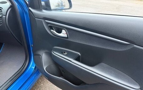 KIA Rio IV, 2017 год, 1 360 000 рублей, 24 фотография