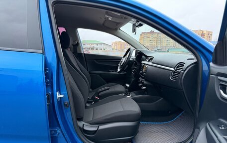 KIA Rio IV, 2017 год, 1 360 000 рублей, 23 фотография