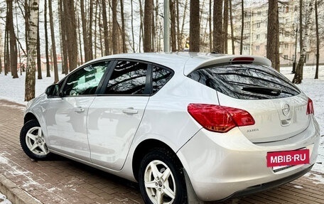 Opel Astra J, 2011 год, 599 000 рублей, 8 фотография