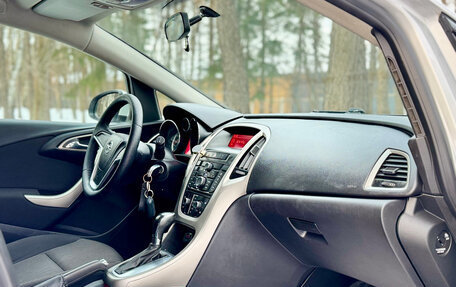 Opel Astra J, 2011 год, 599 000 рублей, 16 фотография