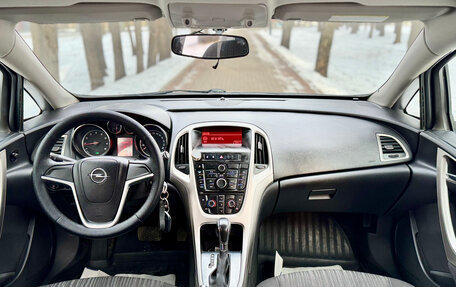 Opel Astra J, 2011 год, 599 000 рублей, 17 фотография