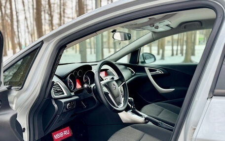 Opel Astra J, 2011 год, 599 000 рублей, 18 фотография