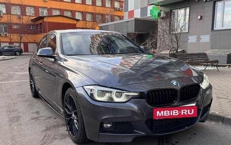 BMW 3 серия, 2017 год, 2 400 000 рублей, 2 фотография