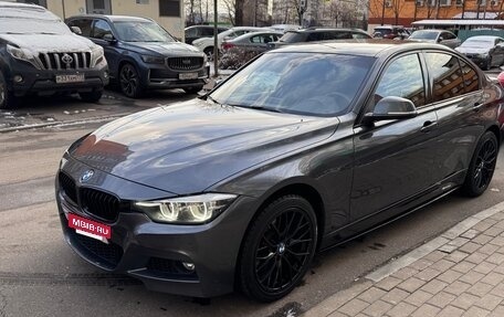 BMW 3 серия, 2017 год, 2 400 000 рублей, 3 фотография