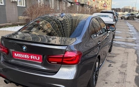 BMW 3 серия, 2017 год, 2 400 000 рублей, 5 фотография