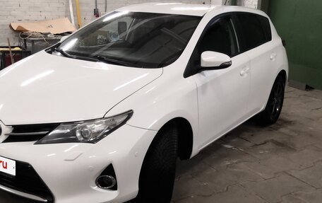 Toyota Auris II, 2013 год, 1 150 000 рублей, 10 фотография