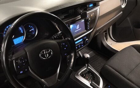 Toyota Auris II, 2013 год, 1 150 000 рублей, 11 фотография