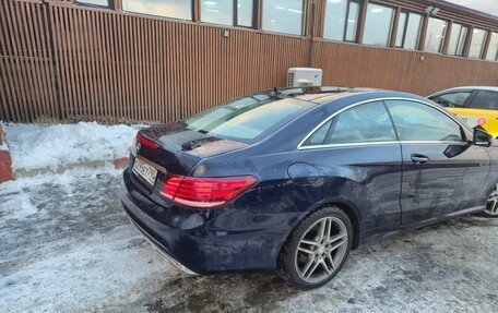 Mercedes-Benz E-Класс, 2013 год, 1 800 000 рублей, 2 фотография