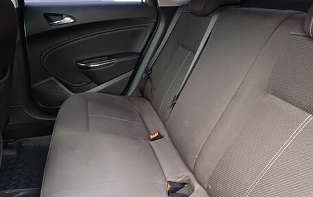 Opel Astra J, 2011 год, 519 000 рублей, 10 фотография