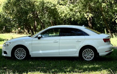 Audi A3, 2018 год, 2 200 000 рублей, 11 фотография