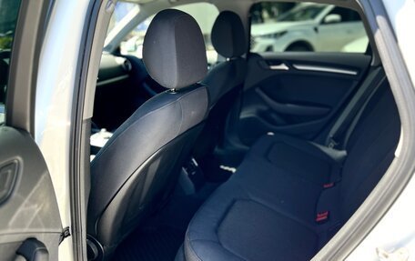 Audi A3, 2018 год, 2 200 000 рублей, 17 фотография