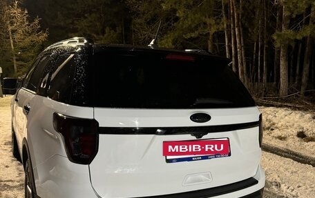 Ford Explorer VI, 2019 год, 2 947 000 рублей, 2 фотография