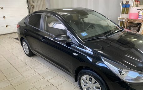 Hyundai Solaris II рестайлинг, 2018 год, 1 140 000 рублей, 2 фотография