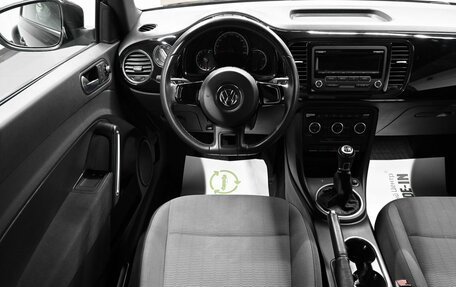 Volkswagen Beetle, 2014 год, 1 395 000 рублей, 12 фотография