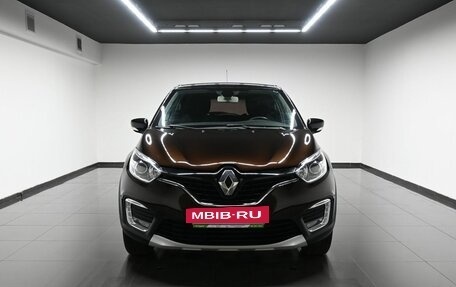 Renault Kaptur I рестайлинг, 2016 год, 1 675 000 рублей, 3 фотография