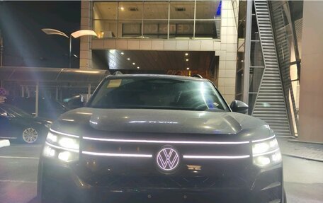 Volkswagen Teramont, 2025 год, 6 449 000 рублей, 2 фотография