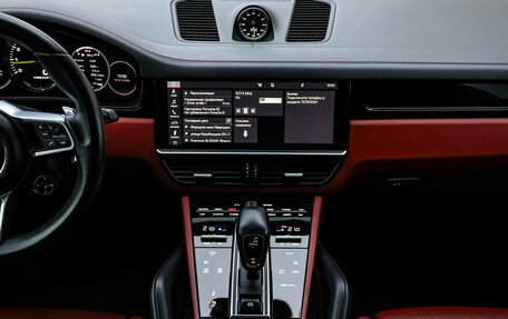 Porsche Cayenne III, 2020 год, 8 999 000 рублей, 15 фотография