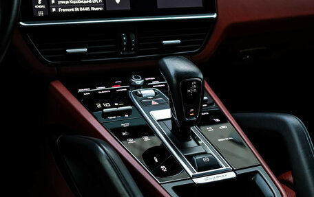 Porsche Cayenne III, 2020 год, 8 999 000 рублей, 16 фотография