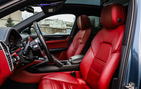 Porsche Cayenne III, 2020 год, 8 999 000 рублей, 28 фотография